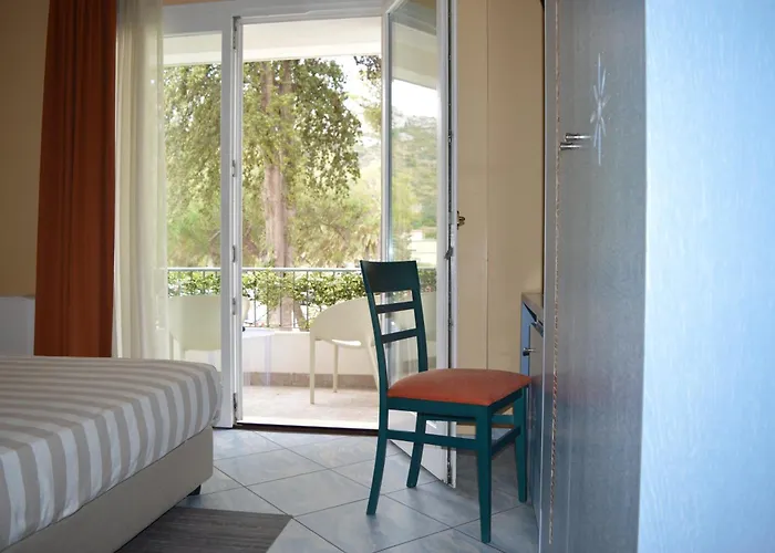 Hotel Chentu Lunas Cagliari