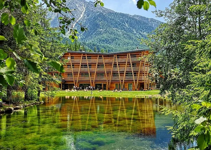 Au Charmant Petit Lac - Ecohotel Parc & Spa Champoluc