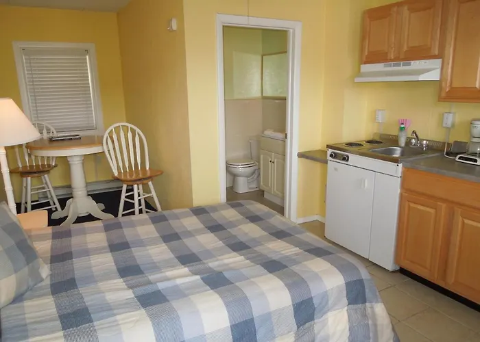 Sifting Sands Motel