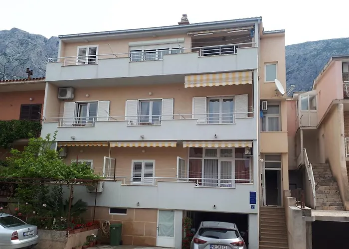 Apartmani Riba Makarska