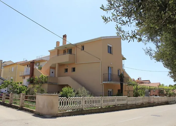 Apartments And Rooms Jagoda - Comfy And Cozy
