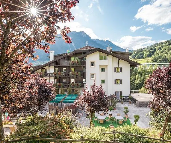 Belvedere Dolomites Flower Hotel