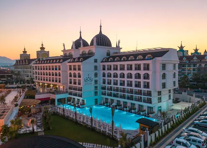 Side Royal Style Hotel