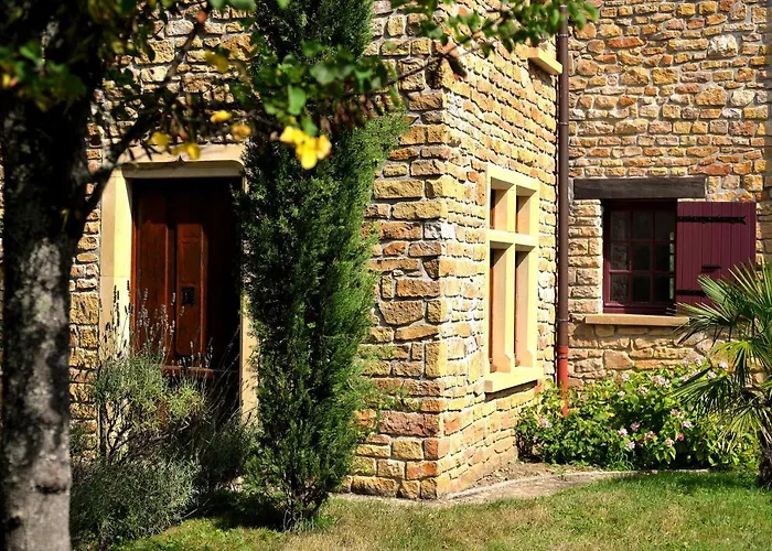 Bed and Breakfast La Minauderie à Écully