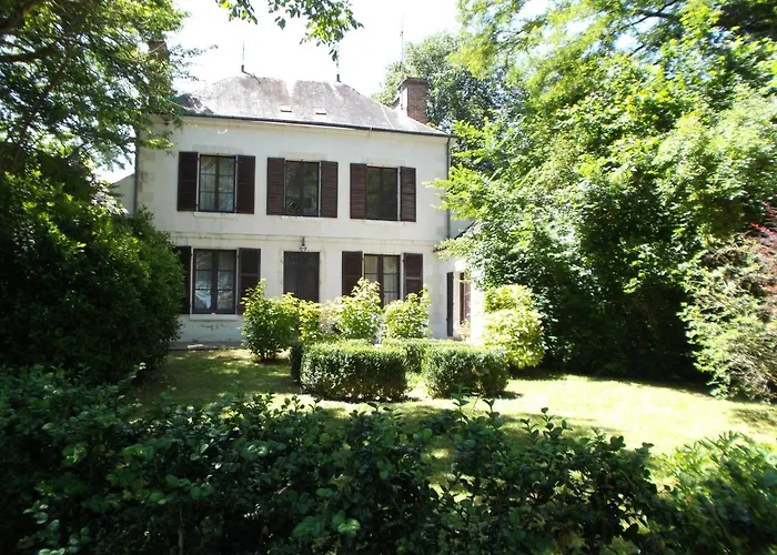 VILLA ESPERANZA Suite de plain-pied, indépendante, 1 à 4 personnes proche Zoo de Beauval et châteaux de La Loire Valençay