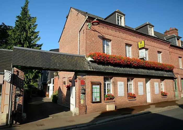 Logis Hôtel Restaurant La Paix Forges-les-Eaux