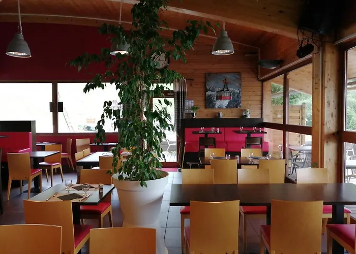 Hotel Les Balcons De Recoin - Chamrousse