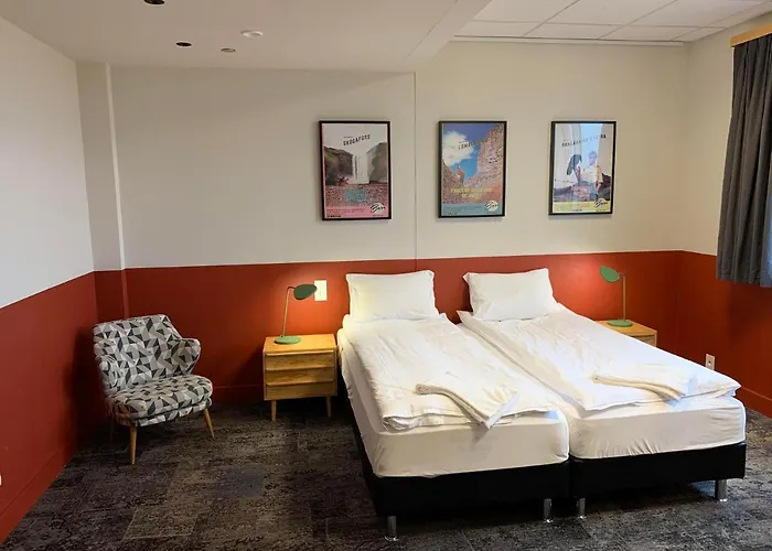 Base Hotel By Keflavik Airport