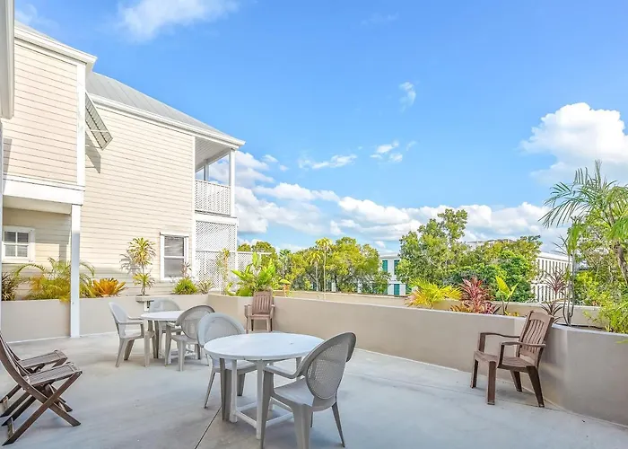 Casa Cubana @ Duval Square R14 Apartment Key West