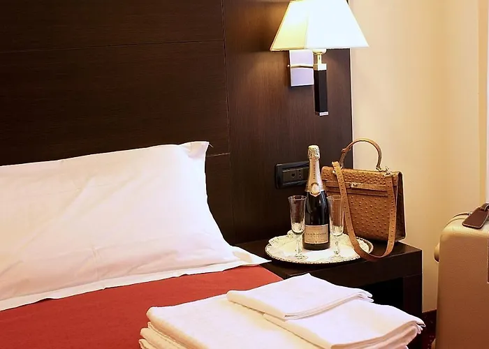 Hotel Versailles