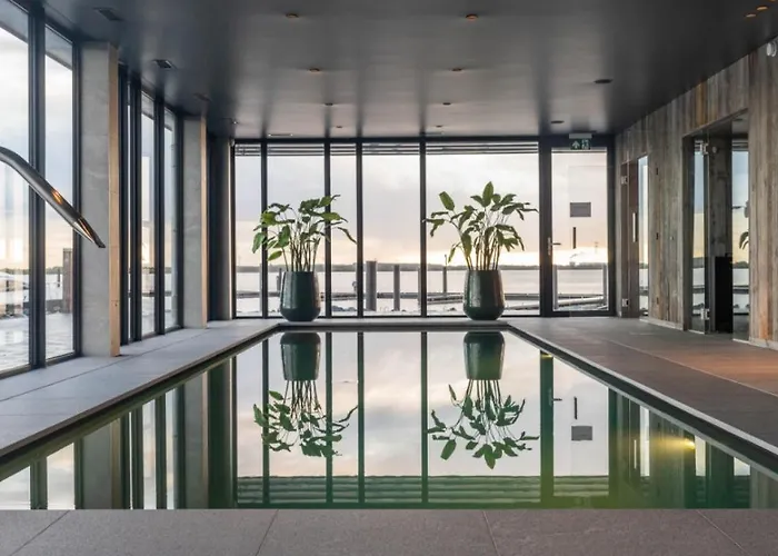 Waterrijk Oesterdam Hotel Tholen