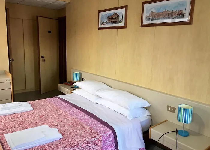 hotel socrate Lavena Ponte Tresa