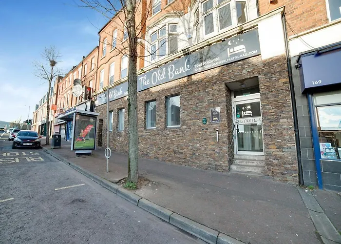 The Old Bank, Crumlin Road