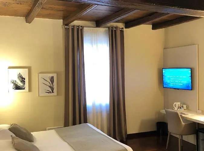 Hotel Boutique Antiche Mura Saluzzo