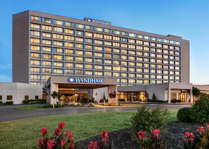 Wyndham Tulsa Hotel