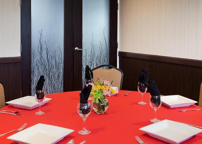 Holiday Inn Long Beach-Downtown Area