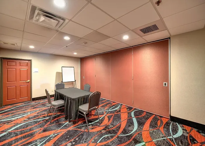 Holiday Inn Express Hotel & Suites Manteca By Ihg