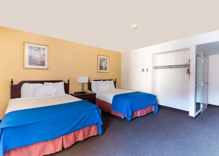 Mclure Hotel