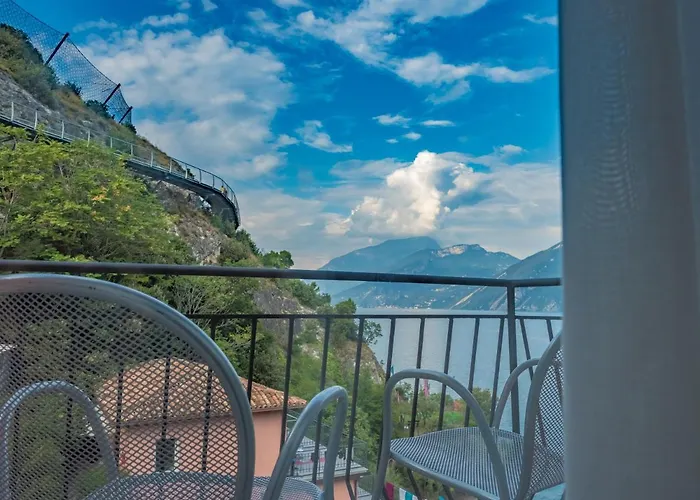 Hotel Capo Reamol Limone sul Garda