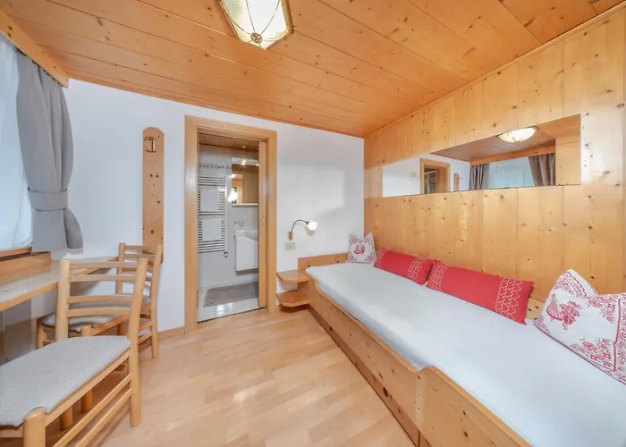 Garni Tramans Bed and Breakfast Sëlva