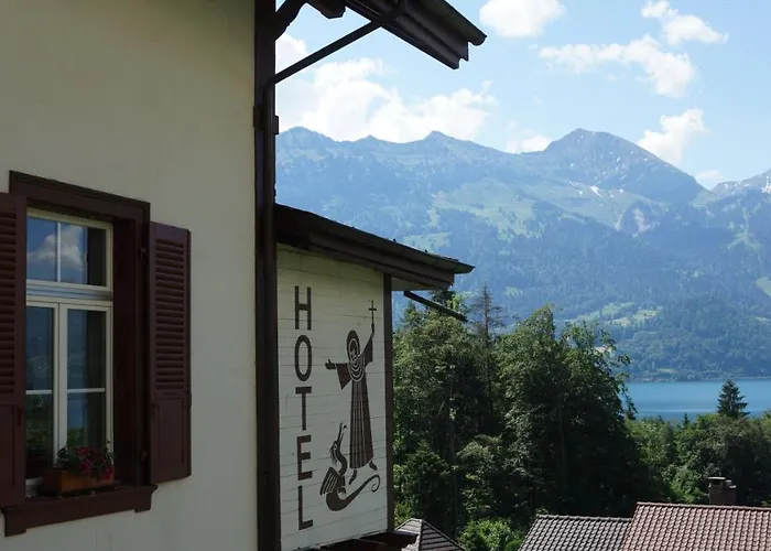 Hotel Beatus Sundlauenen