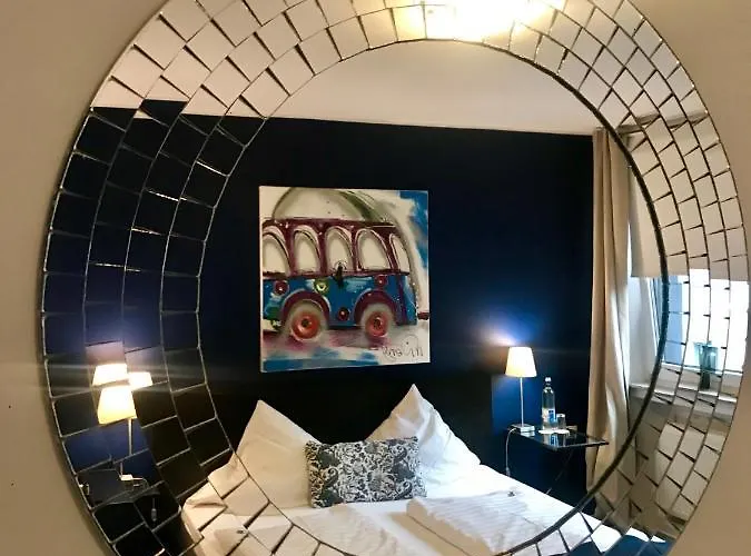 Bensons Hotel