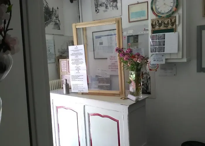 Le Parisien Hotel Saintes