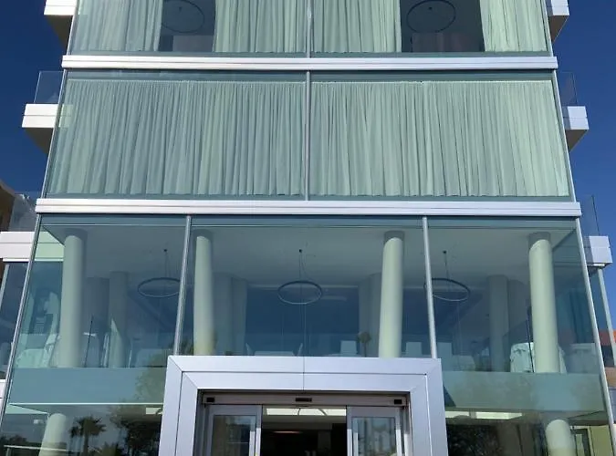 Hotel Commodore Cervia
